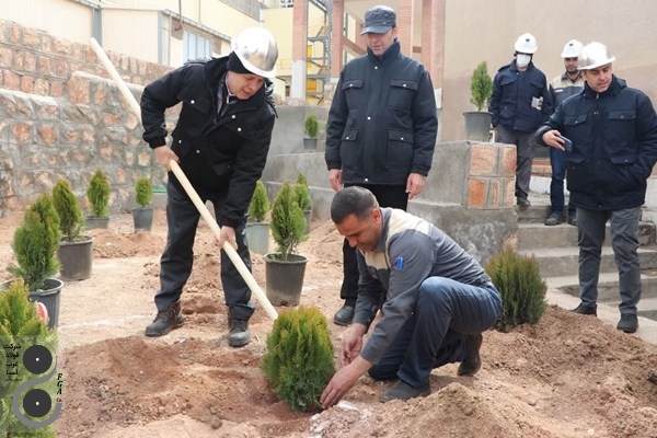 روز درختکاری در شرکت فولادغرب آسیا